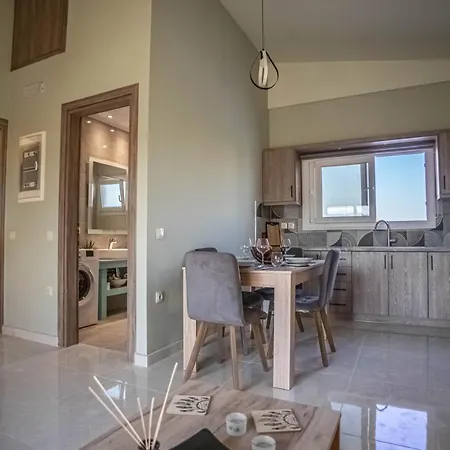 Vilă Augoustinos Luxury Sarakinádhon