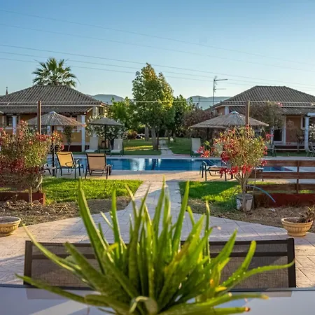 Вилла Augoustinos Luxury Sarakinadhon