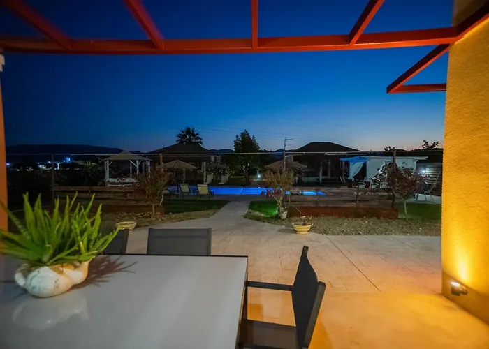 Villa Augoustinos Luxury *
